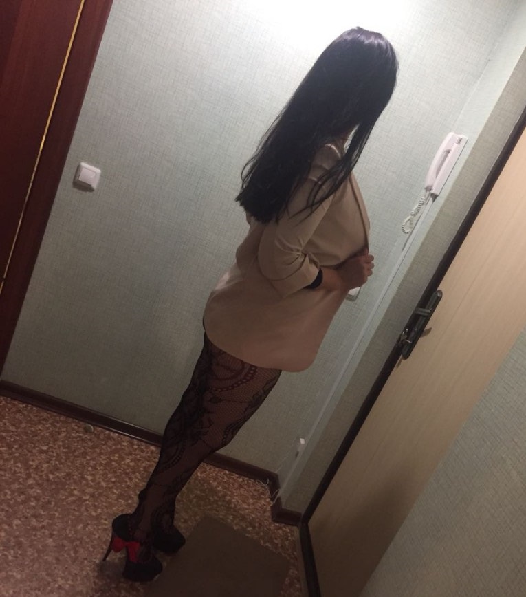 Проститутка Вика 35 лет исполнит классический секс и примет у себя